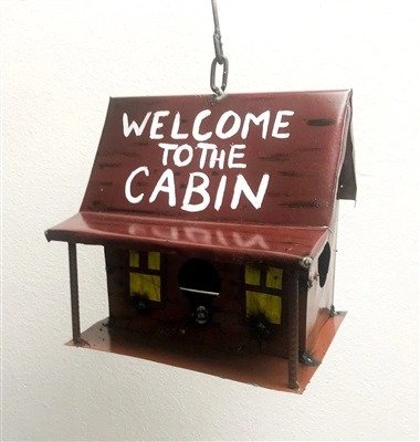 Welcome to the cabin birdhouse